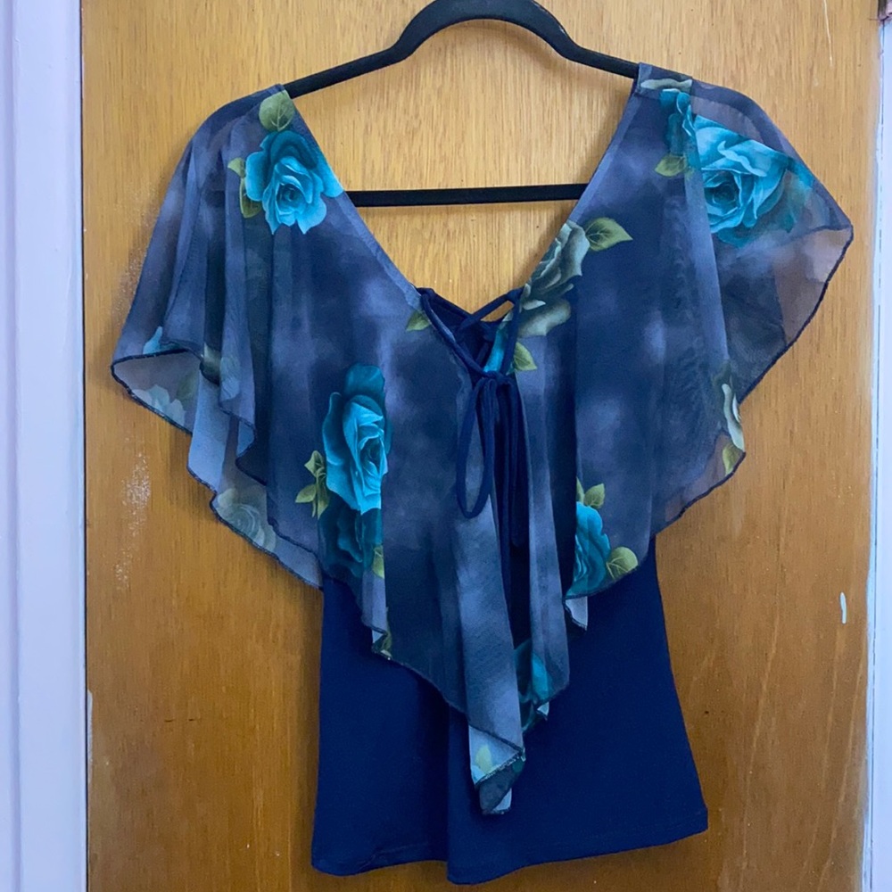 Cute Blue Floral Ruffle Top